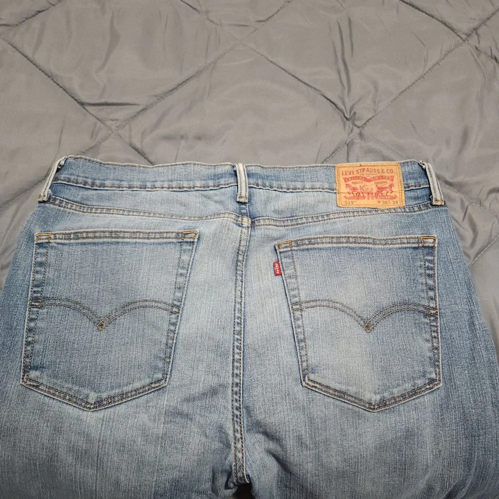 Levi's 519 Jeans Men's 36x34 Extreme Skinny Light Wash Blue Denim -‎ Read Size